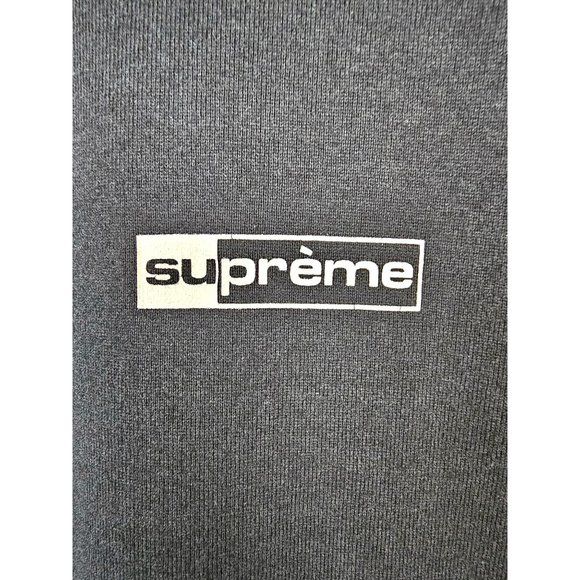 Supreme Invert S/S Black T-Shirt SS20 - Picture 3 of 9